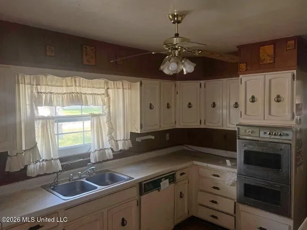 $69,900 | 216 Hills Of The Valley, Vicksburg, MS 39183