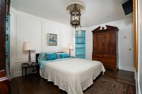 $4,375 | 856 Hinman Avenue, Unit G, Evanston, IL 60202