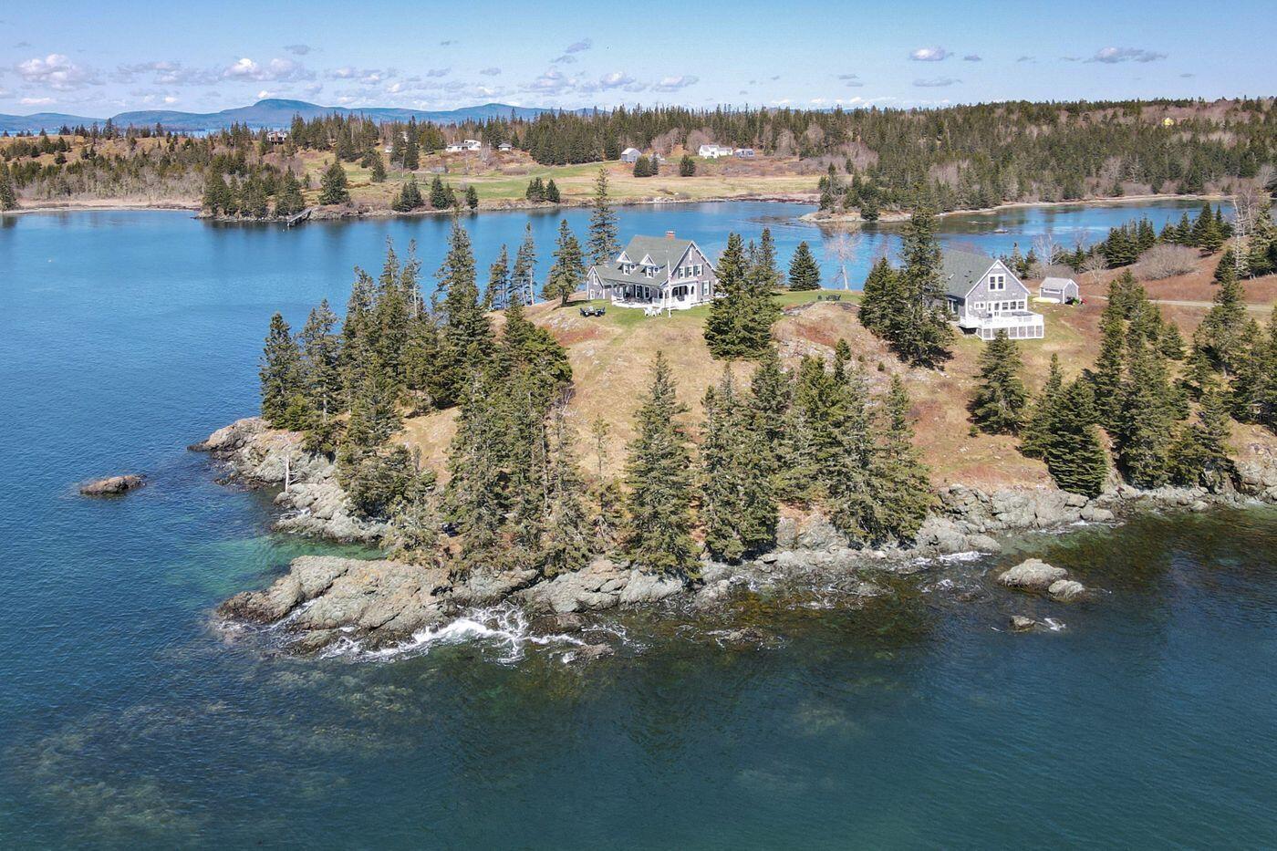 258 Amesbury Point Road North Haven, ME 04853 - Photo 3 of 43 W4-ME2099_3