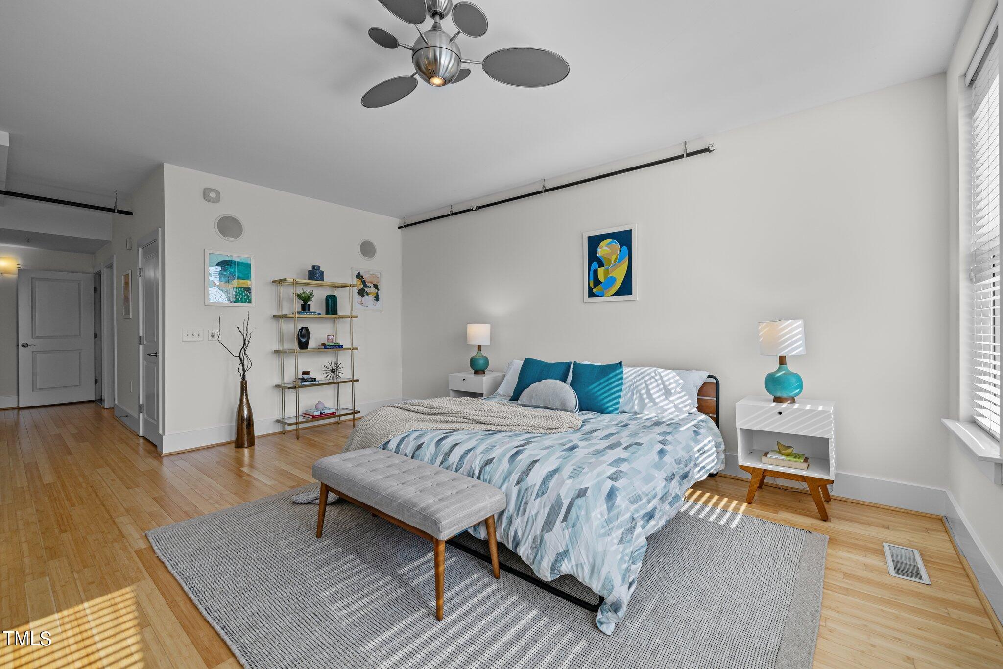444 South Blount Street, Unit 308 Raleigh, NC 27601 - Photo 22 of 40 26-web-or-mls-5Z8A2292