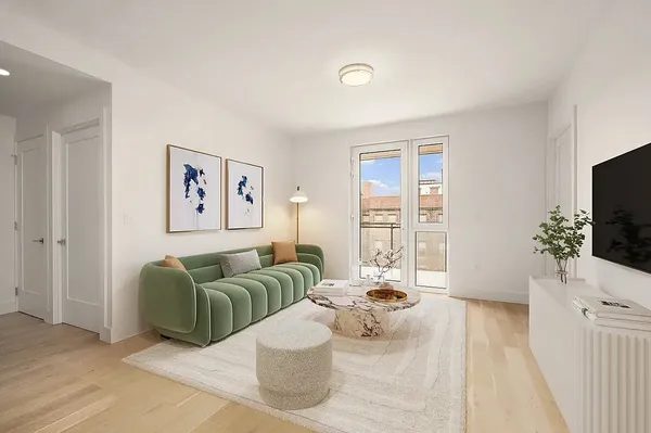 $4,200 | 585 Argyle Road, Unit 9B | Ditmas Park