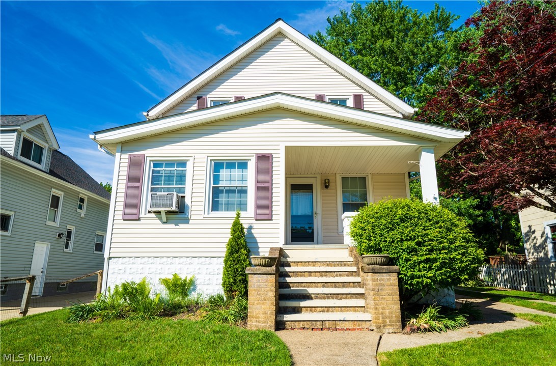 3737 Cress Road Cleveland, OH 44111 - Photo 4 of 17 Gallery Image 4