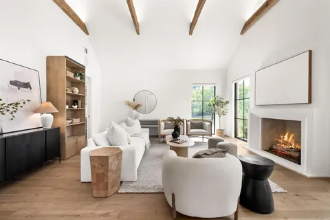 $2,975,000 | 10510 Les Jardins Drive, Dallas, TX 75229