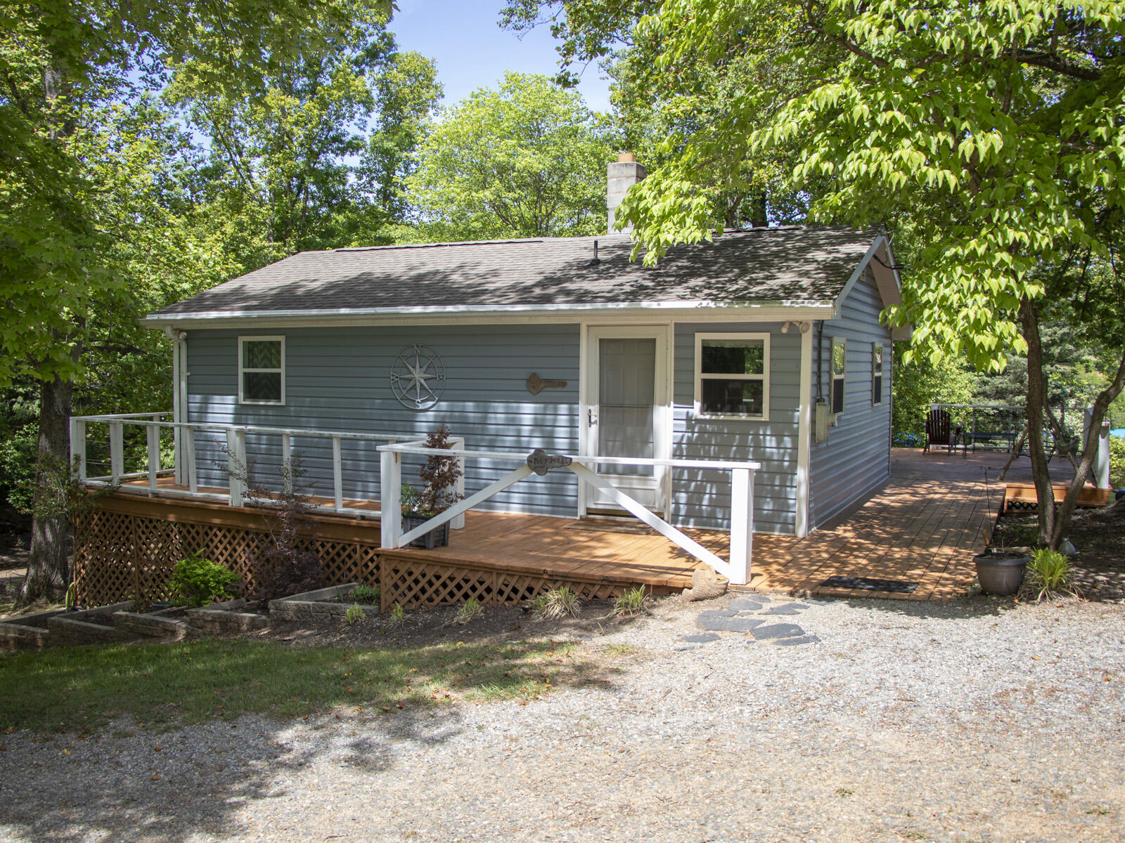 281 Waterlocked Road Penhook, VA 24137 - Photo 6 of 36 Front 1