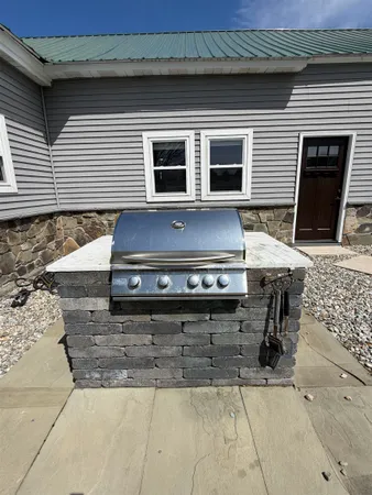 $699,900 | 1984 Sheldon Road, Swanton, VT 05478