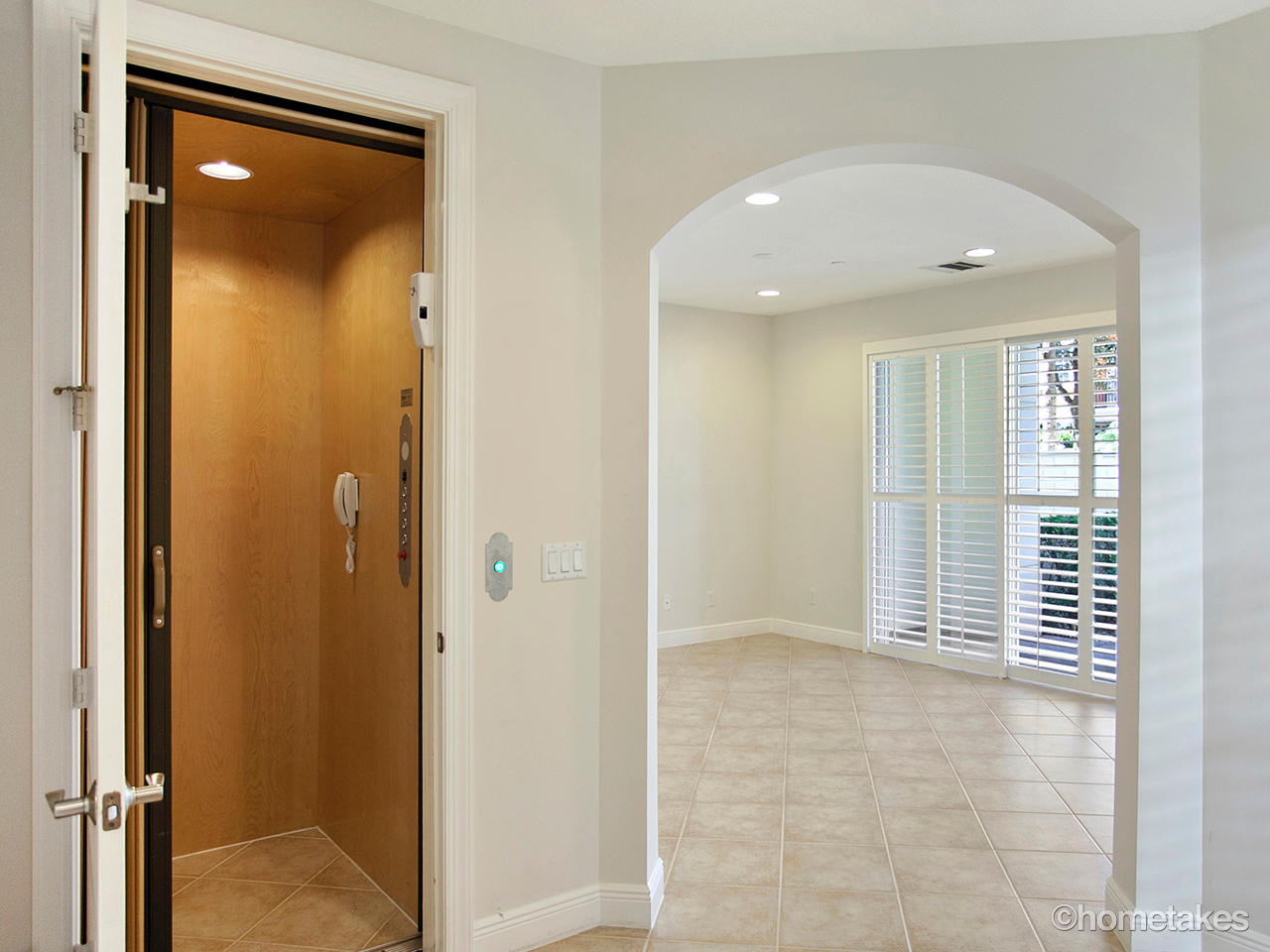 5615 Northeast Trieste Way Boca Raton, FL 33487 - Photo 16 of 45 1st Floor Elevator