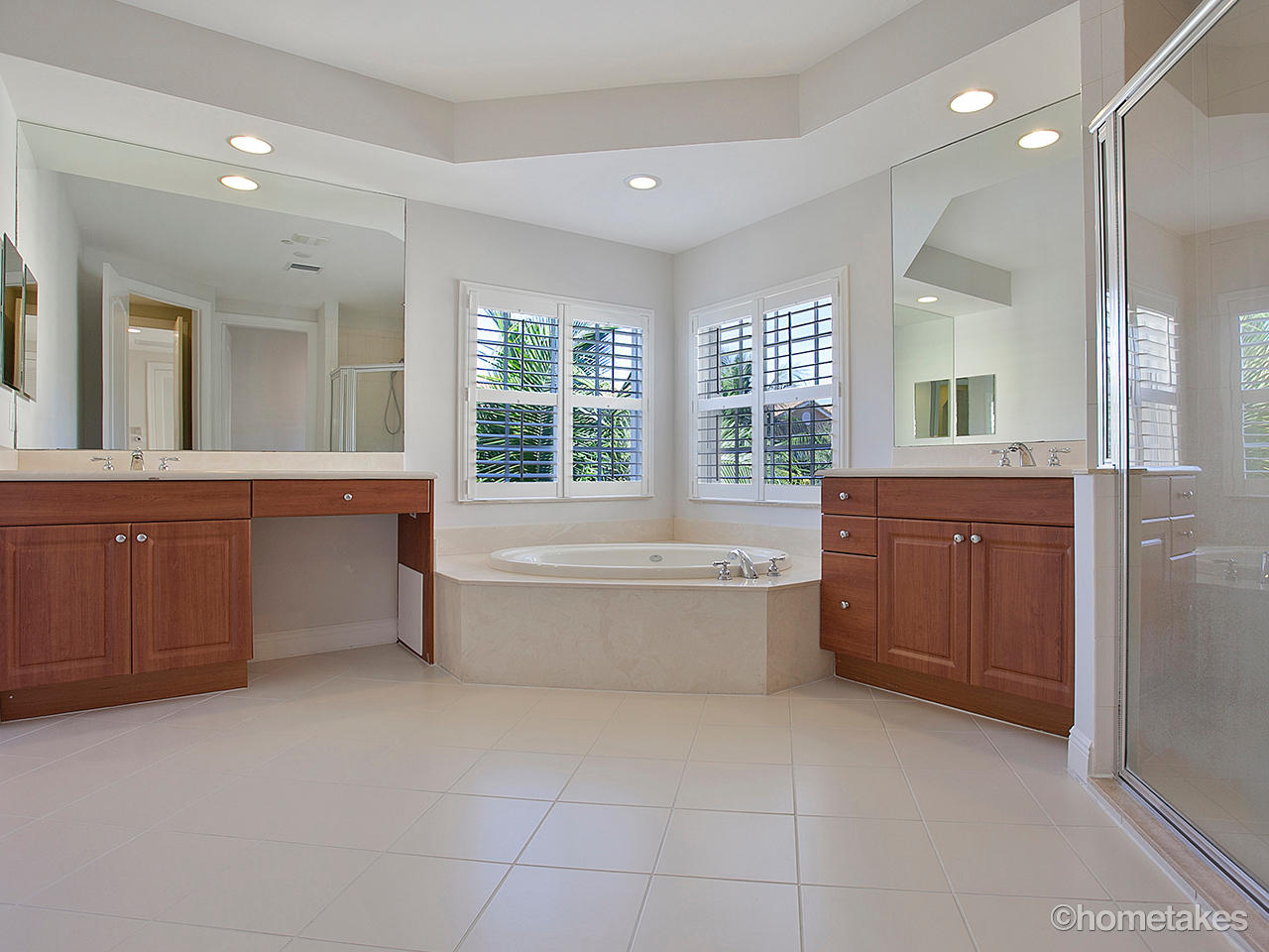 5615 Northeast Trieste Way Boca Raton, FL 33487 - Photo 23 of 45 3rd Floor Master Bathroom
