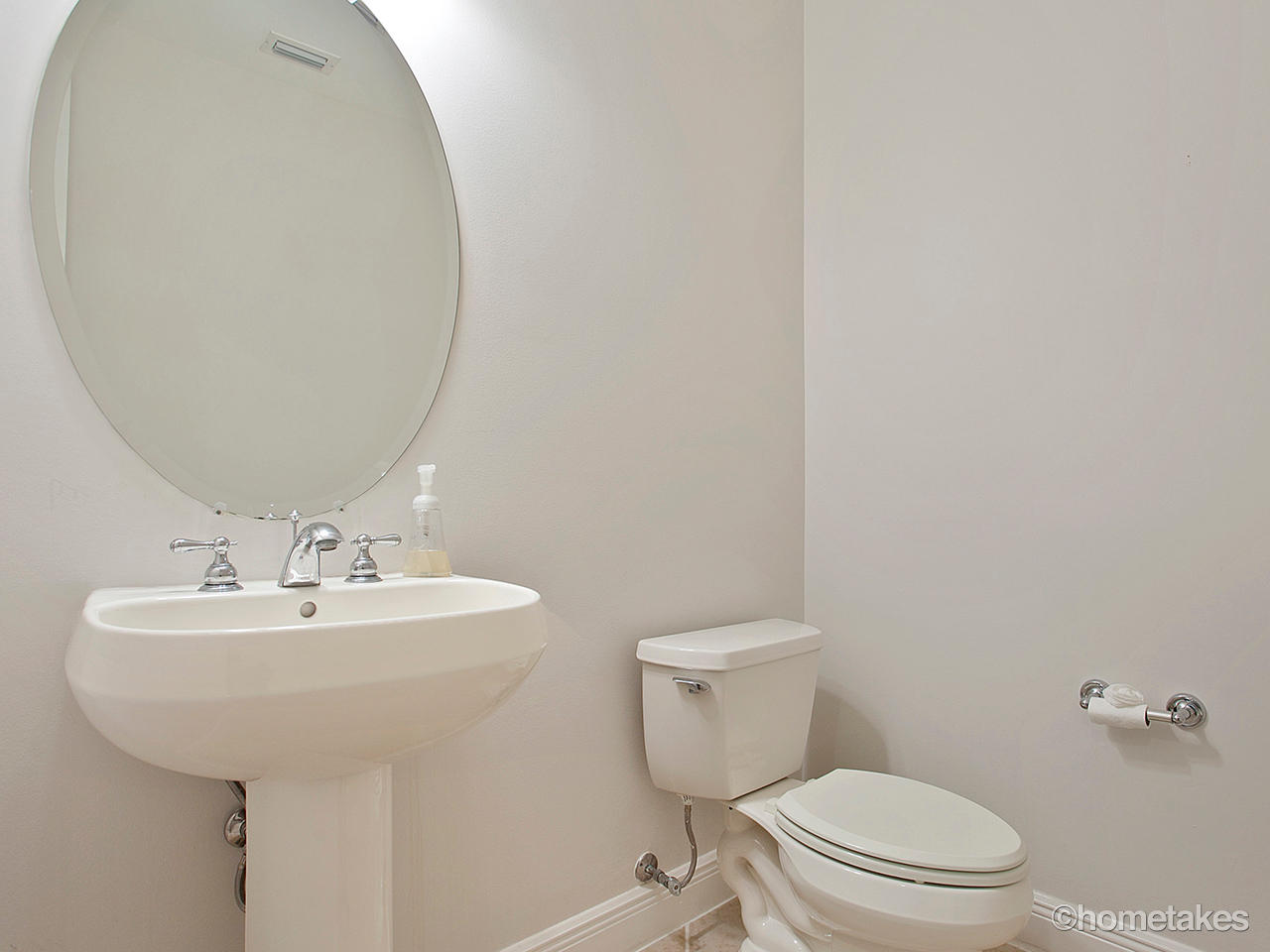 5615 Northeast Trieste Way Boca Raton, FL 33487 - Photo 27 of 45 2nd Floor Bathroom