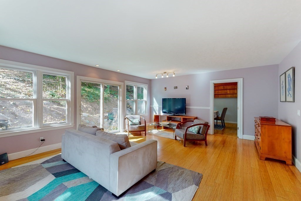 236 Mason Terrace Brookline, MA 02446 - Photo 6 of 21