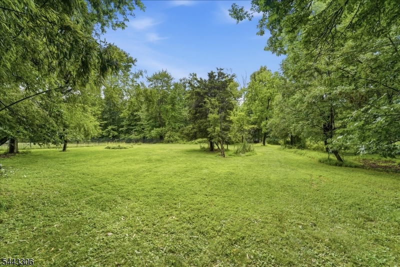 66 Mt Horeb Road Warren, NJ 07059 - Photo 6 of 32