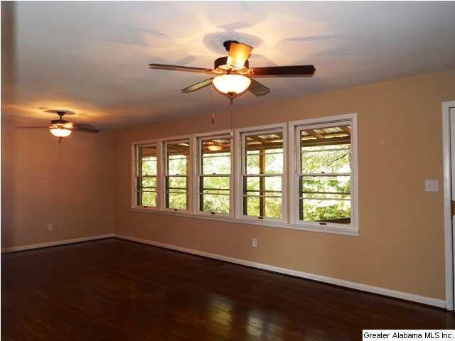 305 Garden Hill Road Gardendale, AL 35071 - Photo 10 of 32