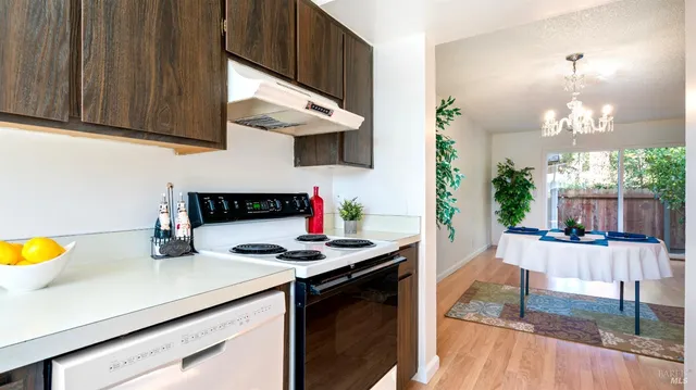 $400,000 | 580 Santa Alicia Drive, Rohnert Park, CA 94928