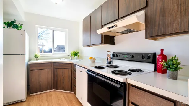 $400,000 | 580 Santa Alicia Drive, Rohnert Park, CA 94928