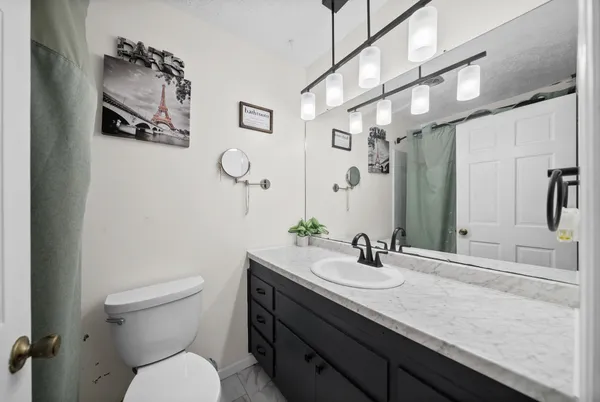 $280,000 | 303 Bradley Court, Hopkinsville, KY 42240