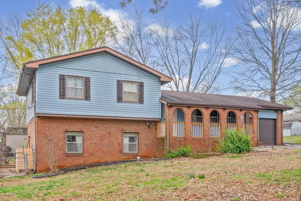 $280,000 | 303 Bradley Court, Hopkinsville, KY 42240