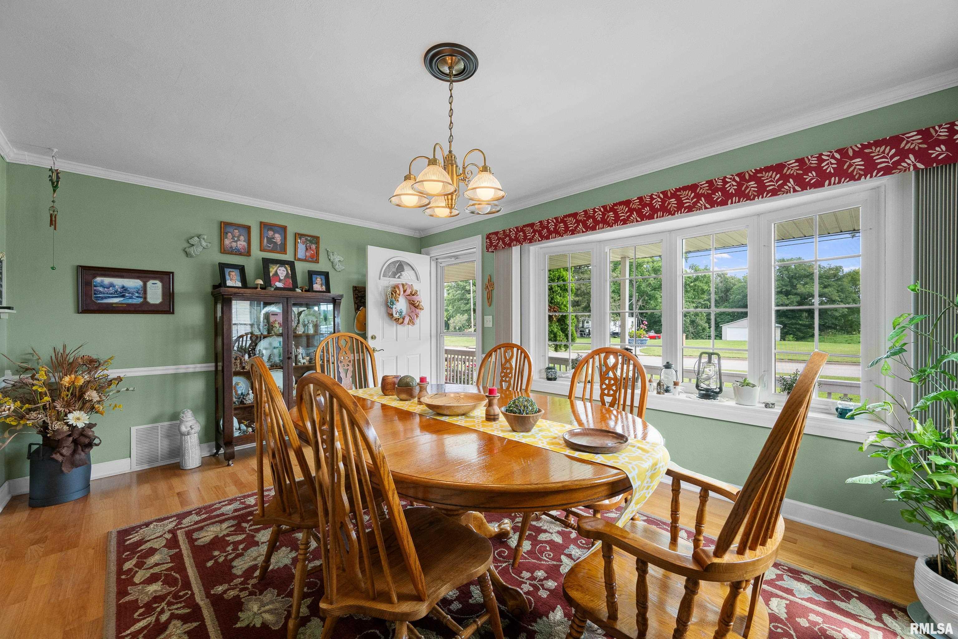 9110 Knoxville Road Milan, IL 61264 - Photo 8 of 40 Gallery Image 8