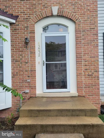 $2,900 | 43052 Candlewick Square, Leesburg, VA 20176