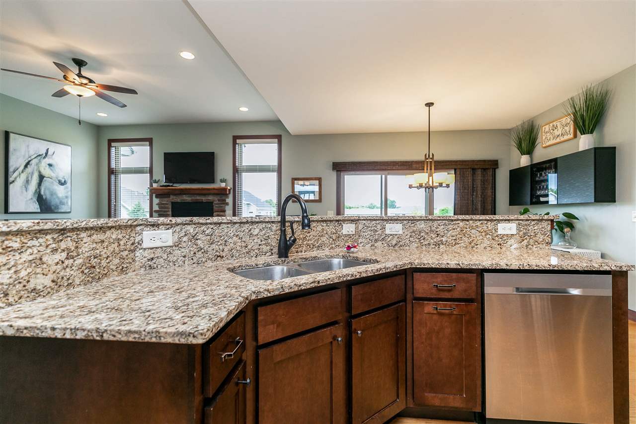 1105 Wood Lily Road Solon, IA 52333 - Photo 17 of 46 Gallery Image 17