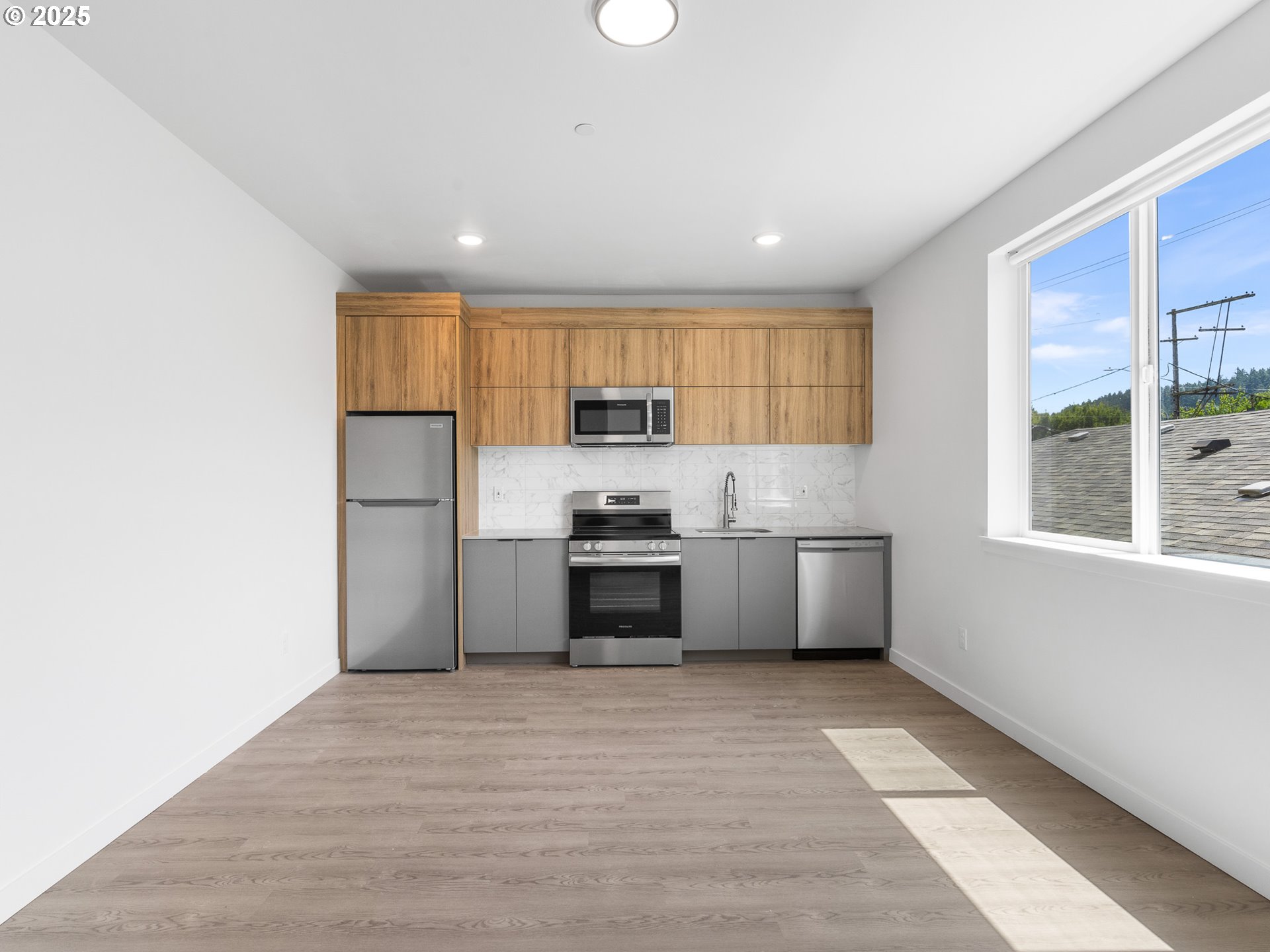 11 Northeast 55th Avenue Portland, OR 97213 - Photo 18 of 24