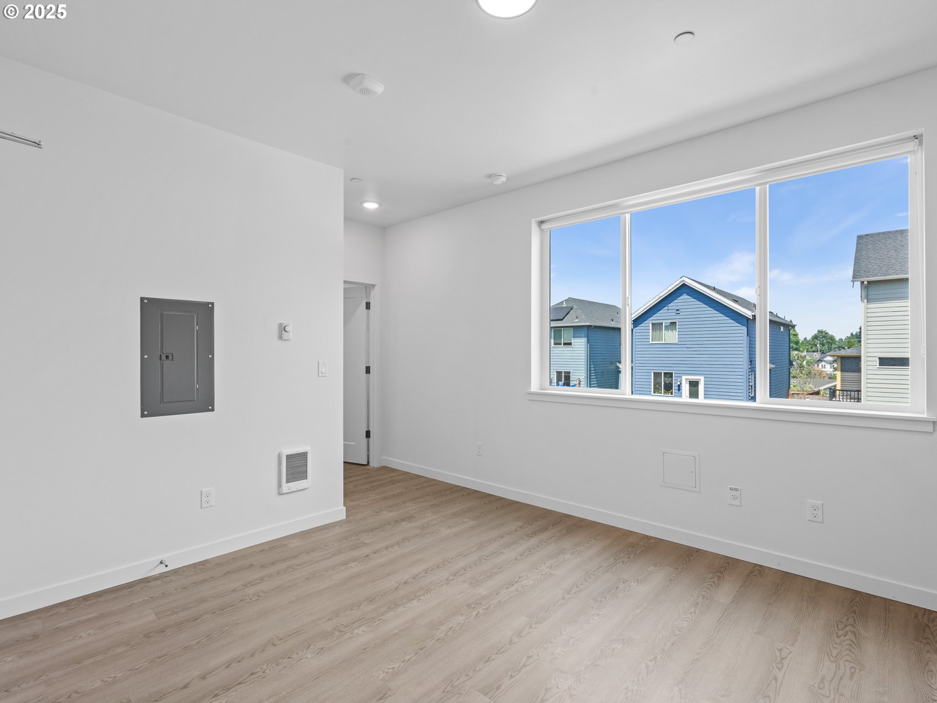 11 Northeast 55th Avenue Portland, OR 97213 - Photo 9 of 24