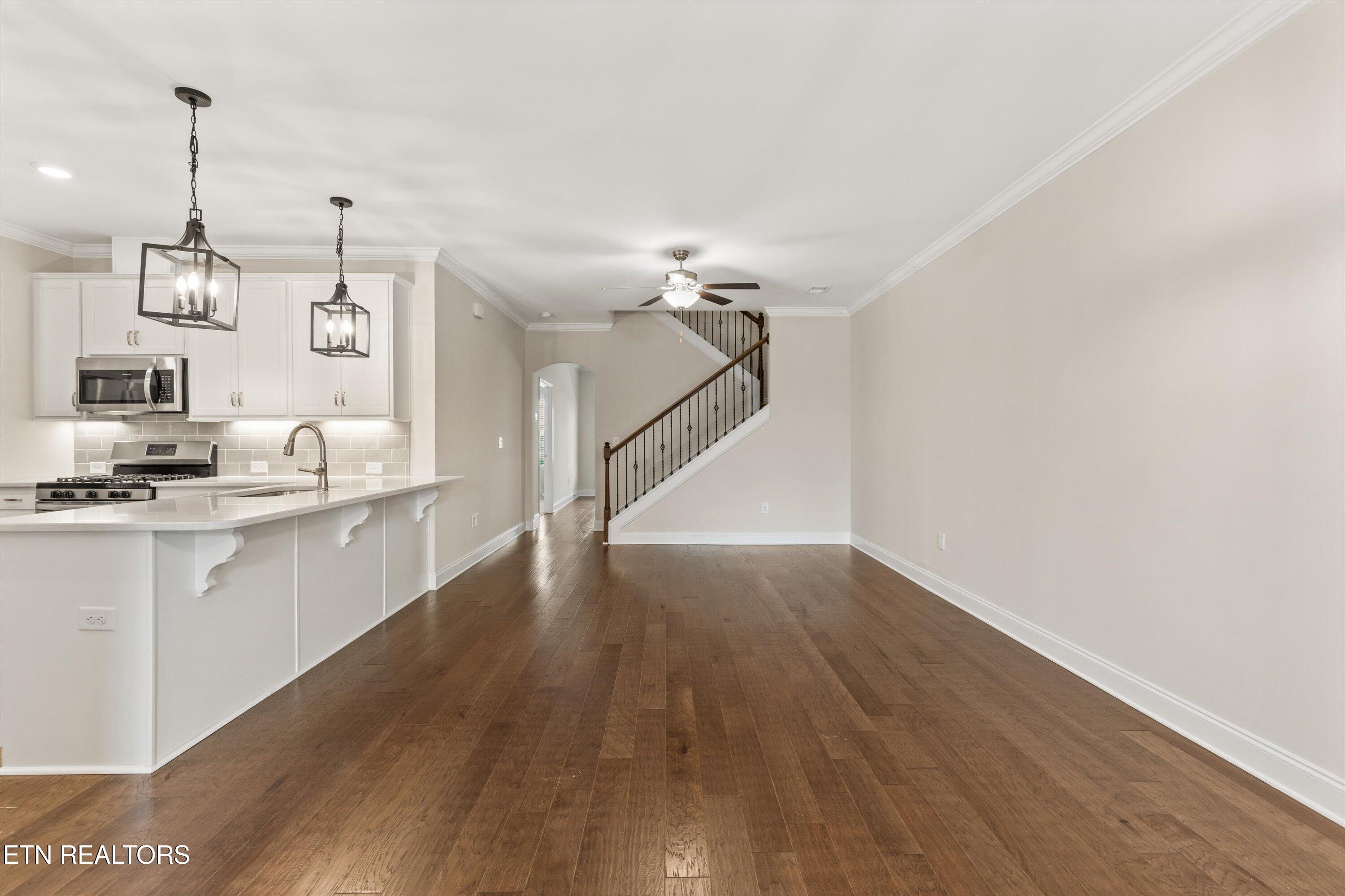 175 Goldheart Road Farragut, TN 37934 - Photo 11 of 47 Family Room