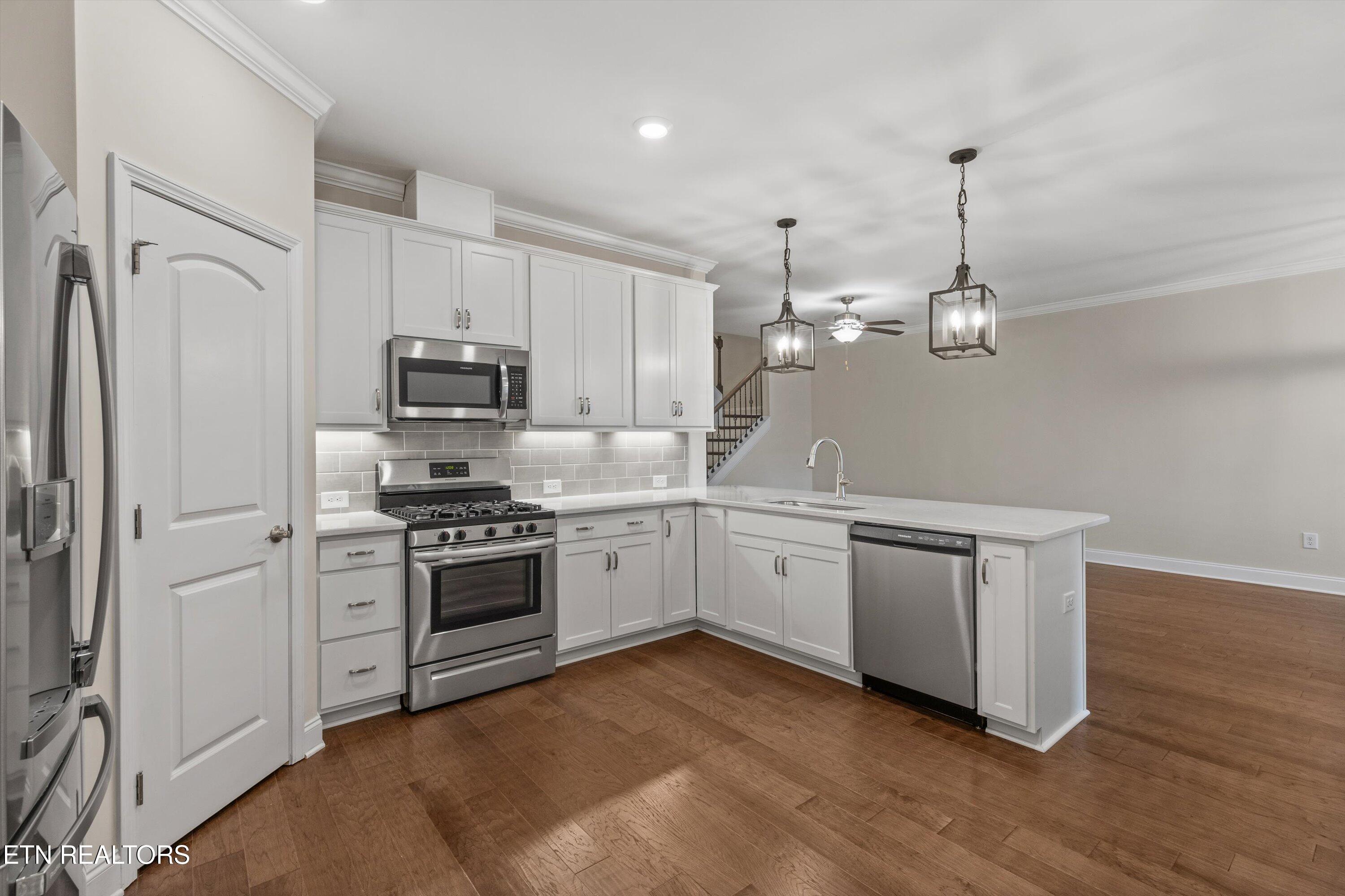 175 Goldheart Road Farragut, TN 37934 - Photo 12 of 47 Kitchen