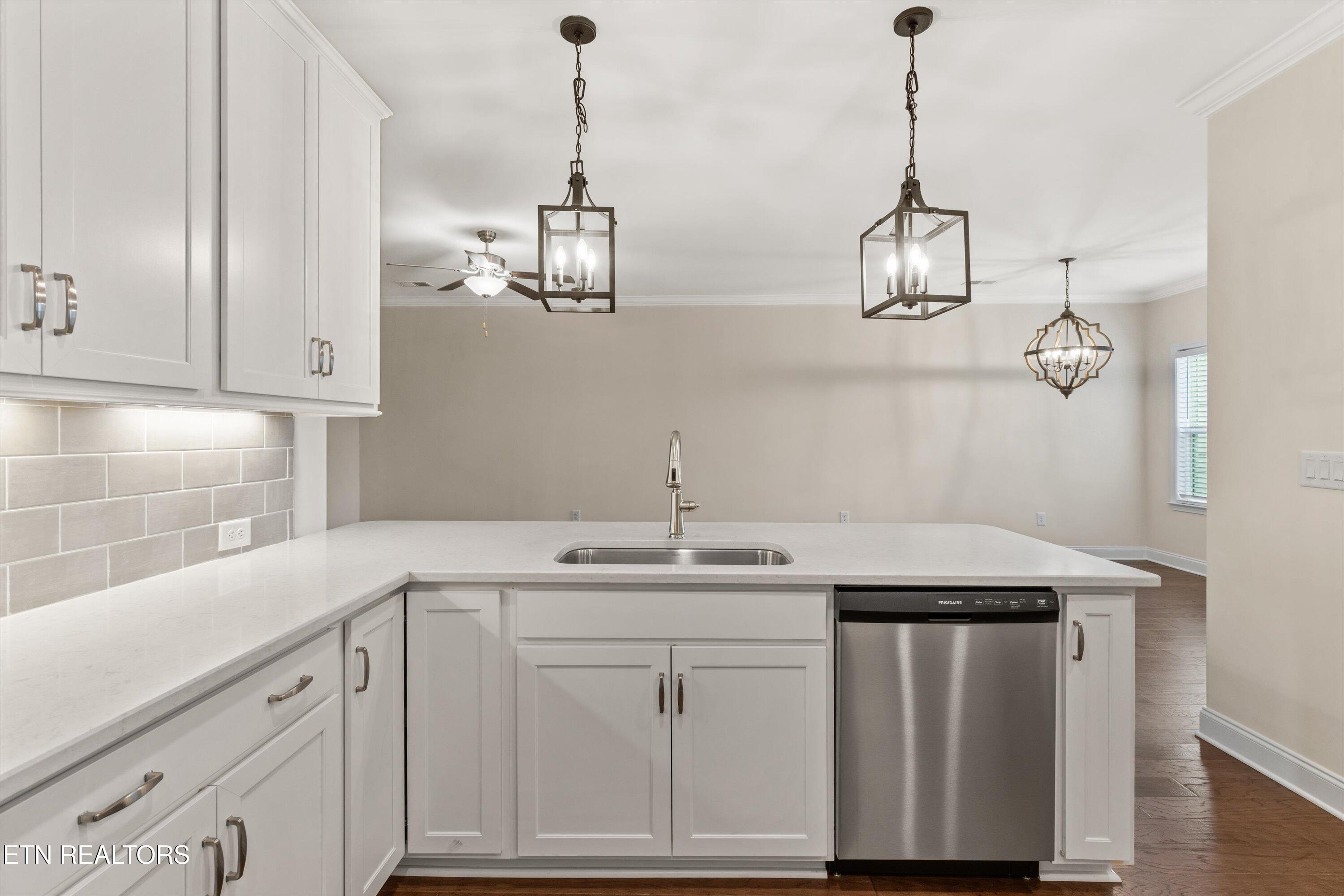 175 Goldheart Road Farragut, TN 37934 - Photo 15 of 47 Kitchen