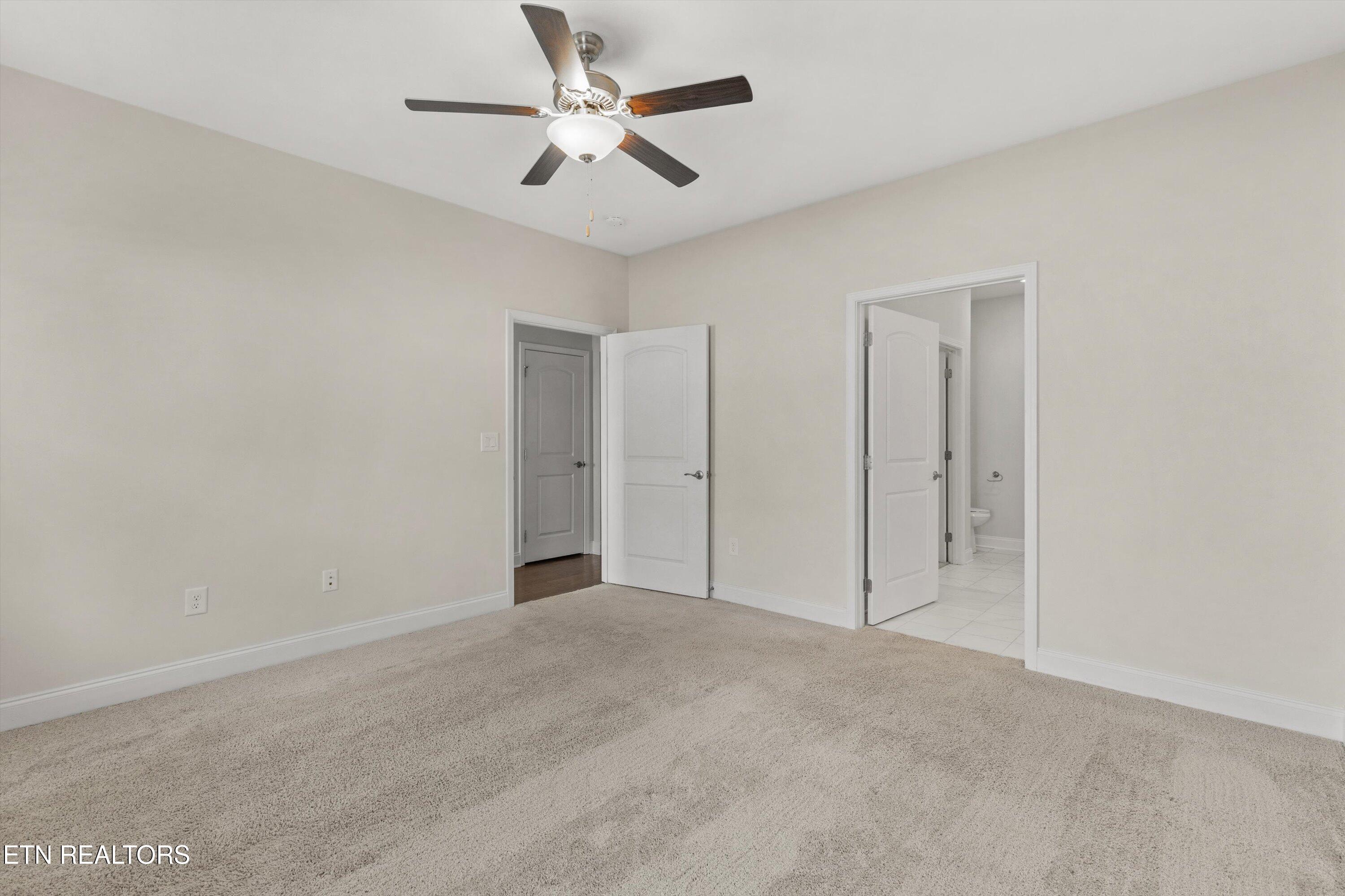 175 Goldheart Road Farragut, TN 37934 - Photo 24 of 47 Primary Suite