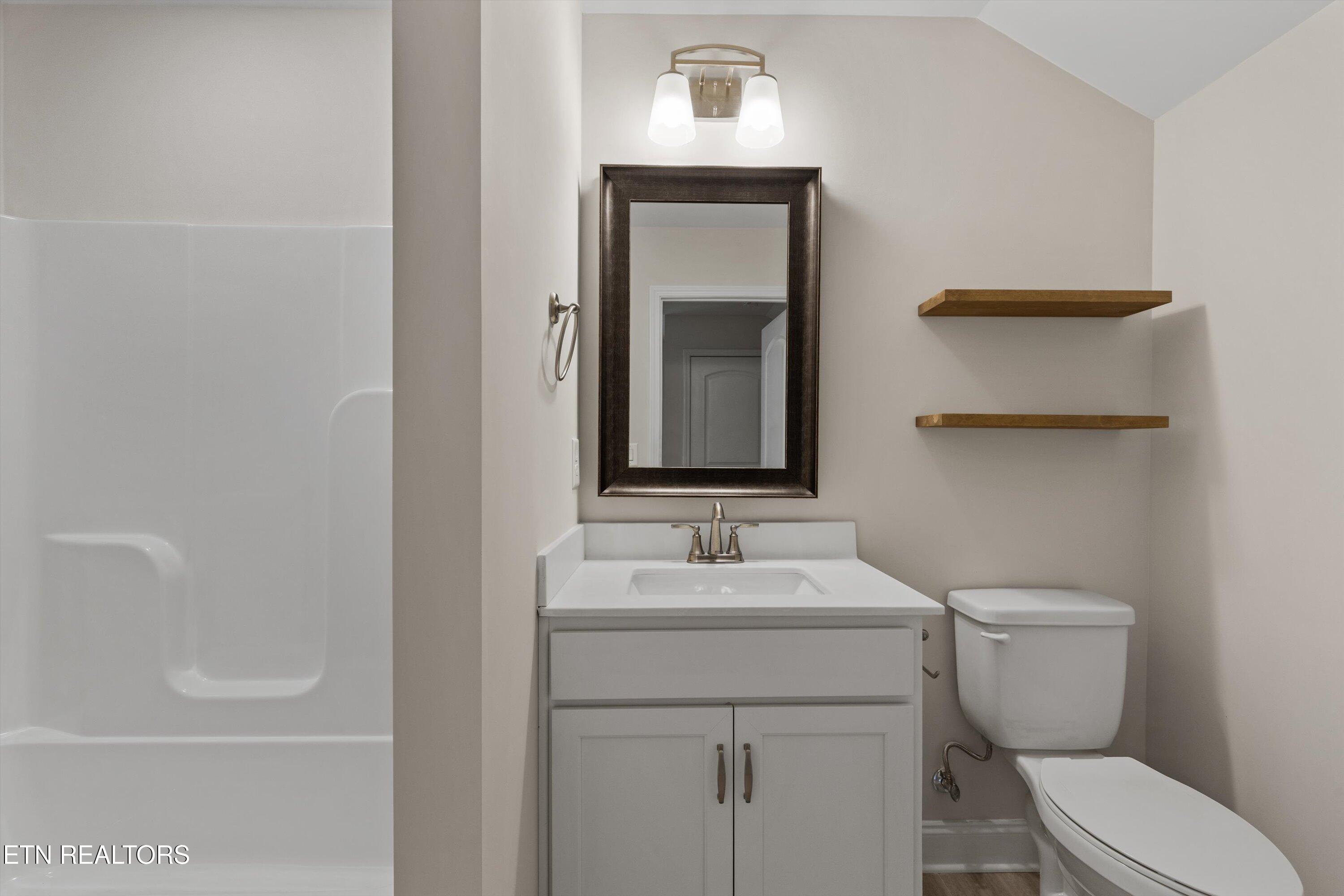 175 Goldheart Road Farragut, TN 37934 - Photo 36 of 47 Full Bathroom 3