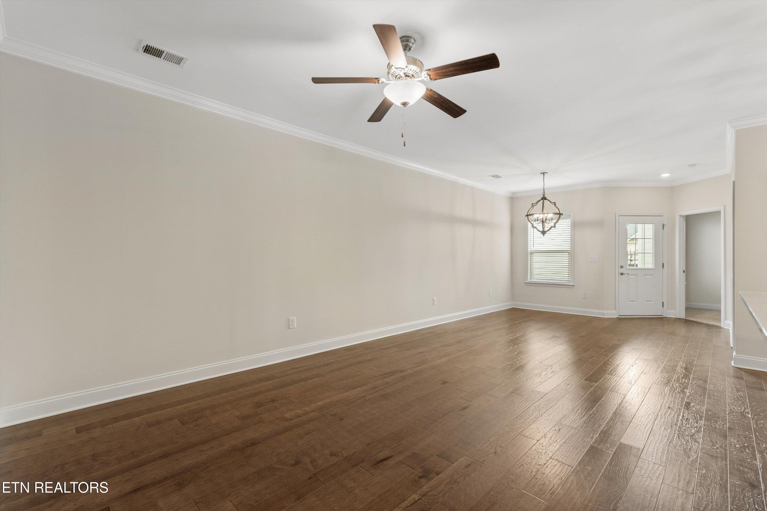 175 Goldheart Road Farragut, TN 37934 - Photo 9 of 47 Family Room