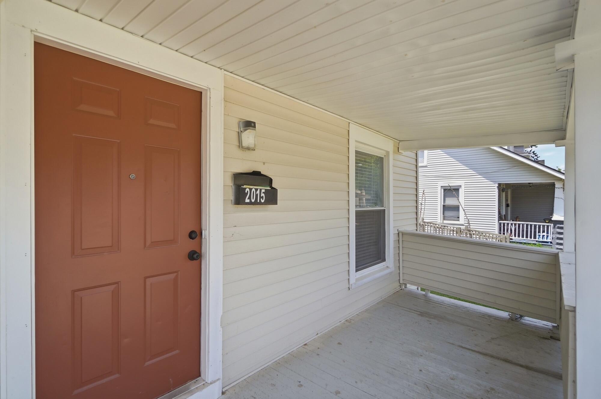 2015 Clifton Avenue Springfield, OH 45505 - Photo 5 of 56 024