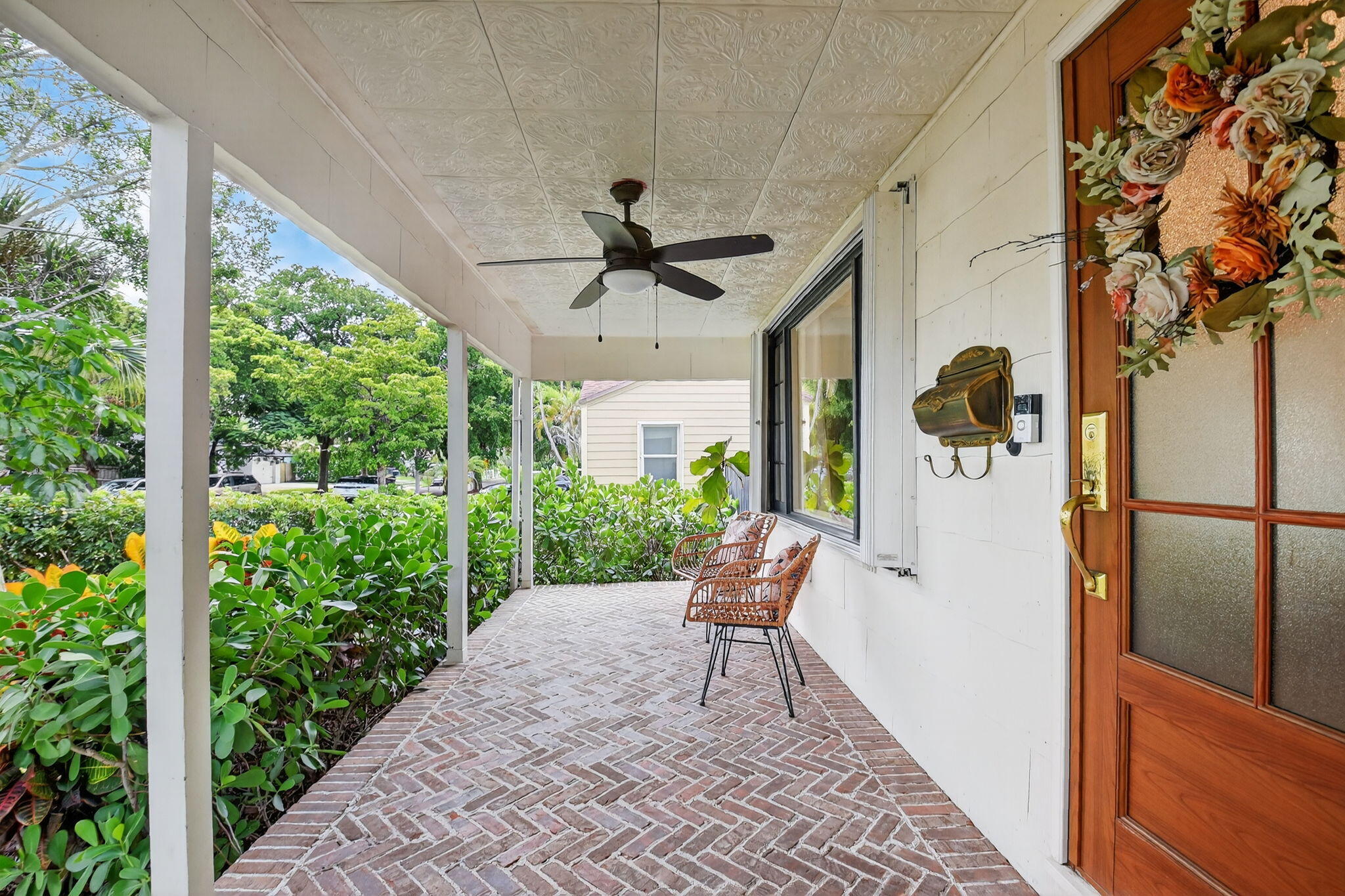 1001 Avon Road West Palm Beach, FL 33401 - Photo 4 of 73 5-web-or-mls-069_DSC_0339