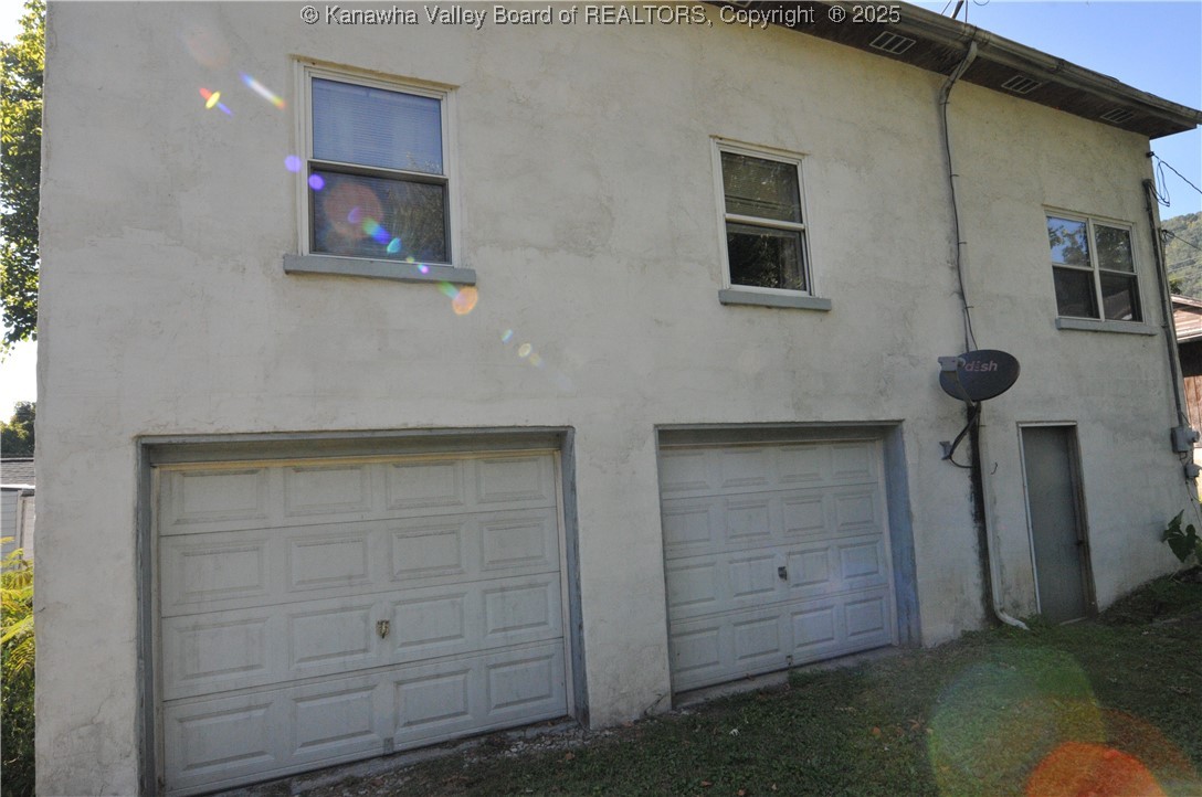 100 Oak Street Chelyan, WV 25035 - Photo 3 of 23 Gallery Image 3