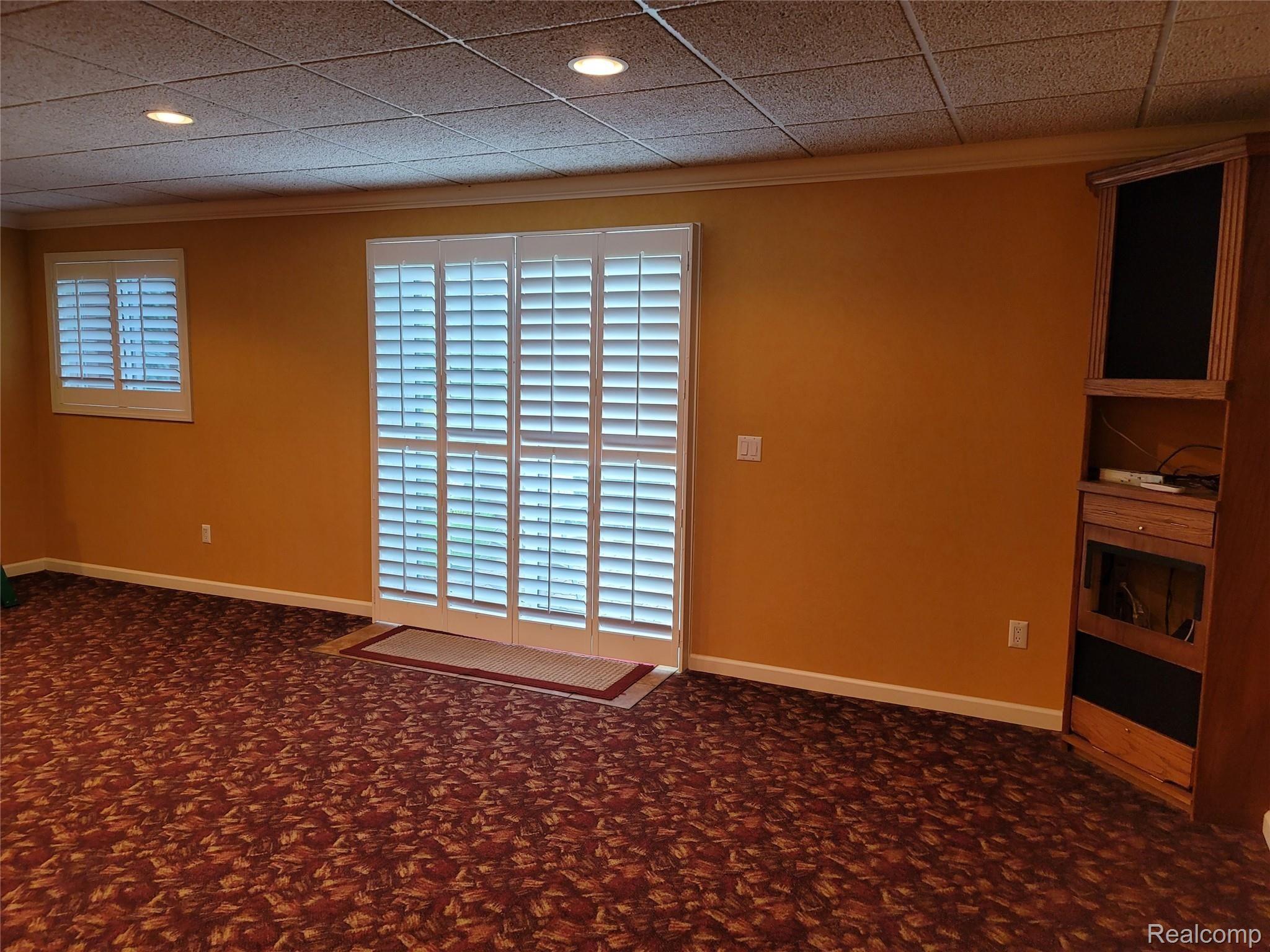 1235 Tulberry Circle Rochester, MI 48306 - Photo 31 of 36 20210825_092257.jpg