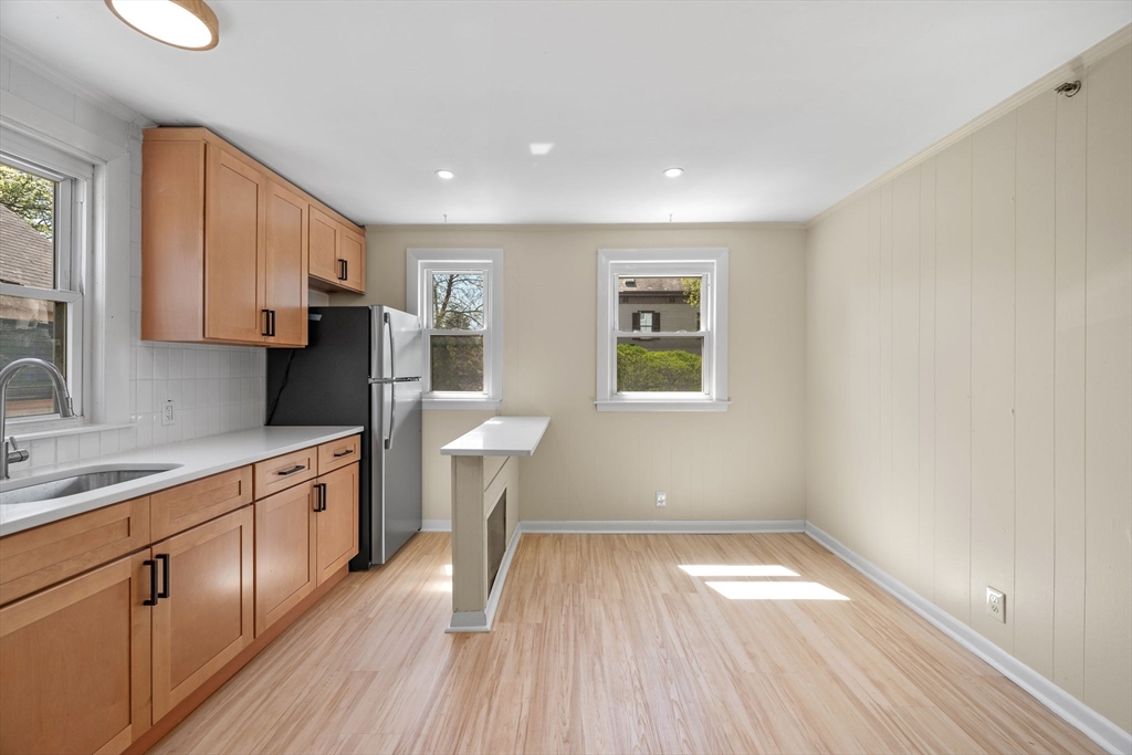 4 Broad Street Lynn, MA 01902 - Photo 11 of 39