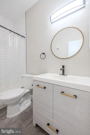 $279,900 | 103 West Conway Street, Unit R 52, Baltimore, MD 21201