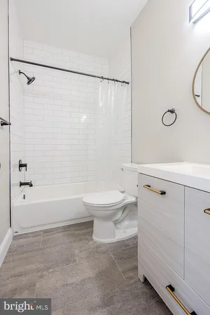 $279,900 | 103 West Conway Street, Unit R 52, Baltimore, MD 21201