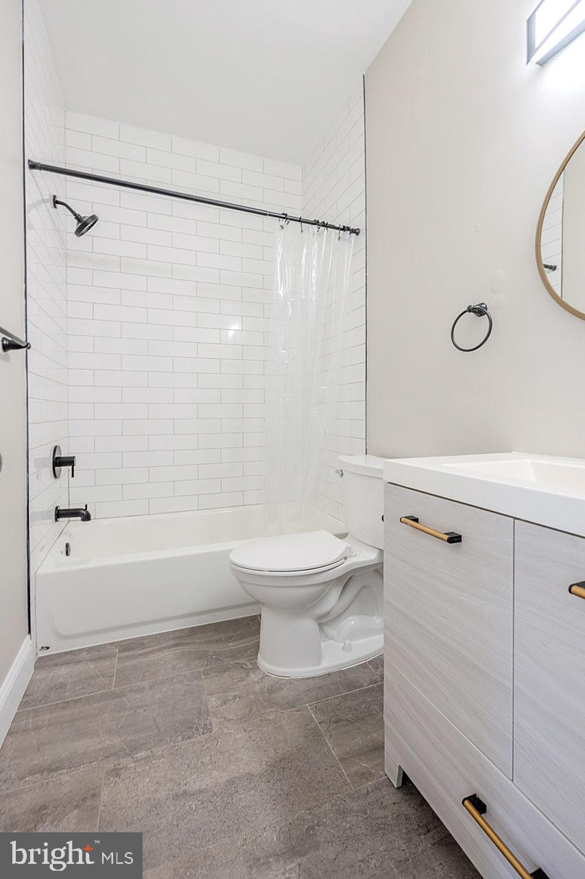 103 West Conway Street, Unit R 52 Baltimore, MD 21201 - Photo 28 of 29