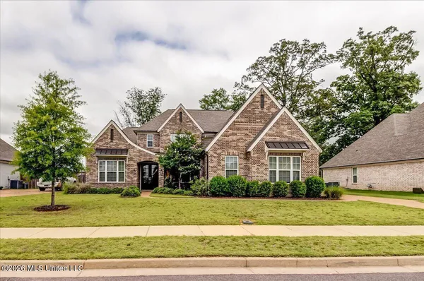 $480,000 | 244 Crossroads Boulevard, Hernando, MS 38632