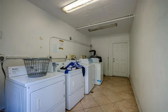 $6,200,000 | 1916 Southwest 11th Street, Fort Lauderdale, FL 33312