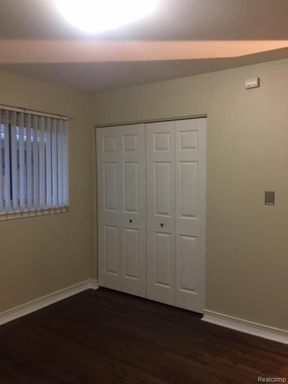 11069 Racine Road Warren, MI 48093 - Photo 8 of 19