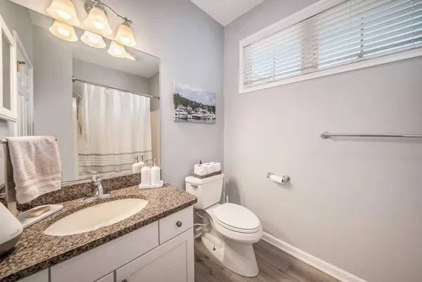 $385,000 | 2974 Countryside Lane, Jackson, MI 49203