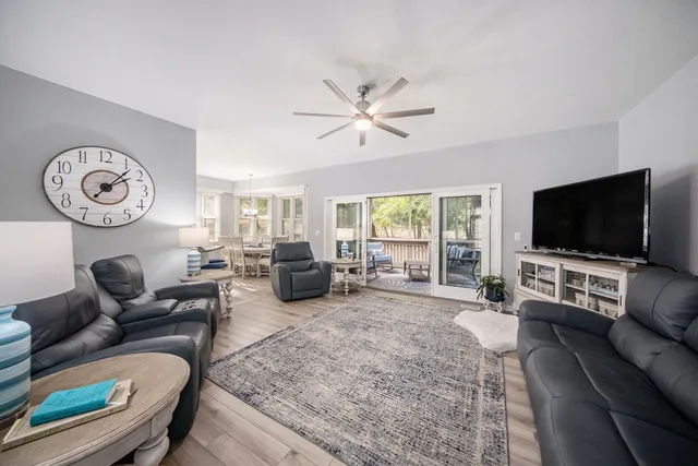 $385,000 | 2974 Countryside Lane, Jackson, MI 49203