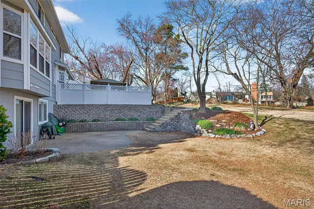 $550,000 | 411 Savannah Ridge Drive, St. Charles, MO 63303