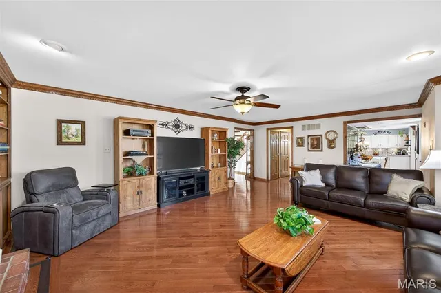 $550,000 | 411 Savannah Ridge Drive, St. Charles, MO 63303