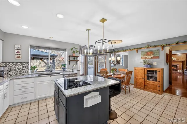 $550,000 | 411 Savannah Ridge Drive, St. Charles, MO 63303