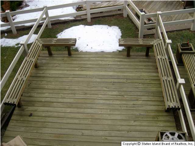 937 West Fingerboard Road Staten Island, NY 10304 - Photo 5 of 6 Additional Photo