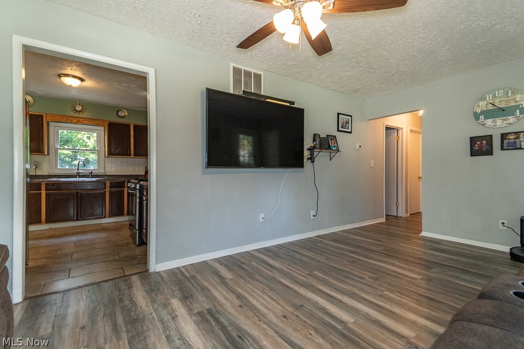 1895 Paisley Road Madison, OH 44057 - Photo 15 of 31 Gallery Image 15