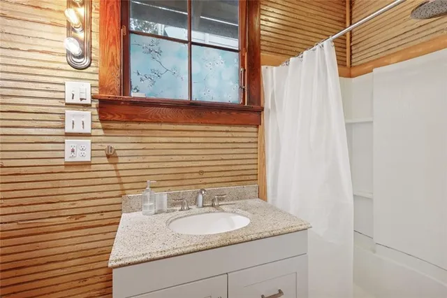 $1,850 | 819 Spain Street, New Orleans, LA 70117