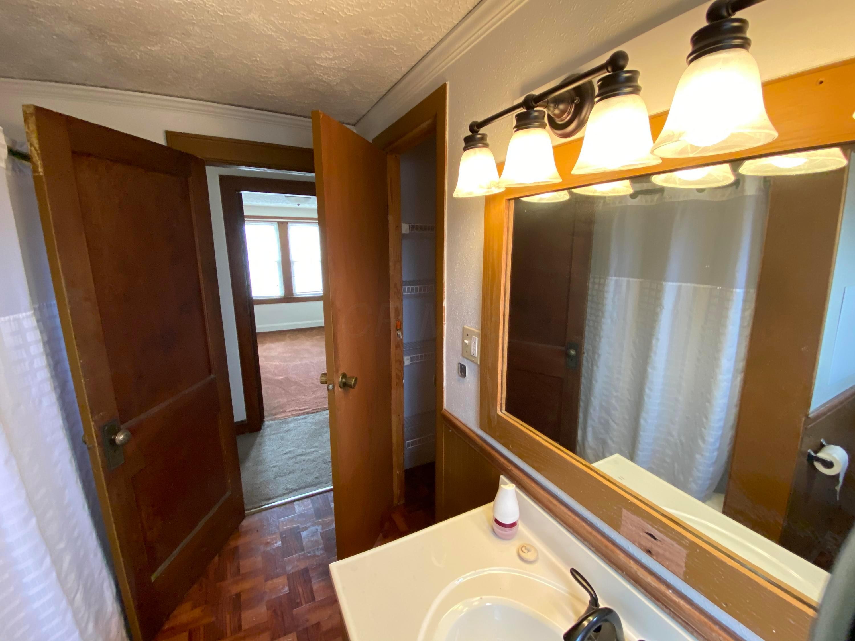 2622 Eakin Road Columbus, OH 43204 - Photo 26 of 39 Gallery Image 26